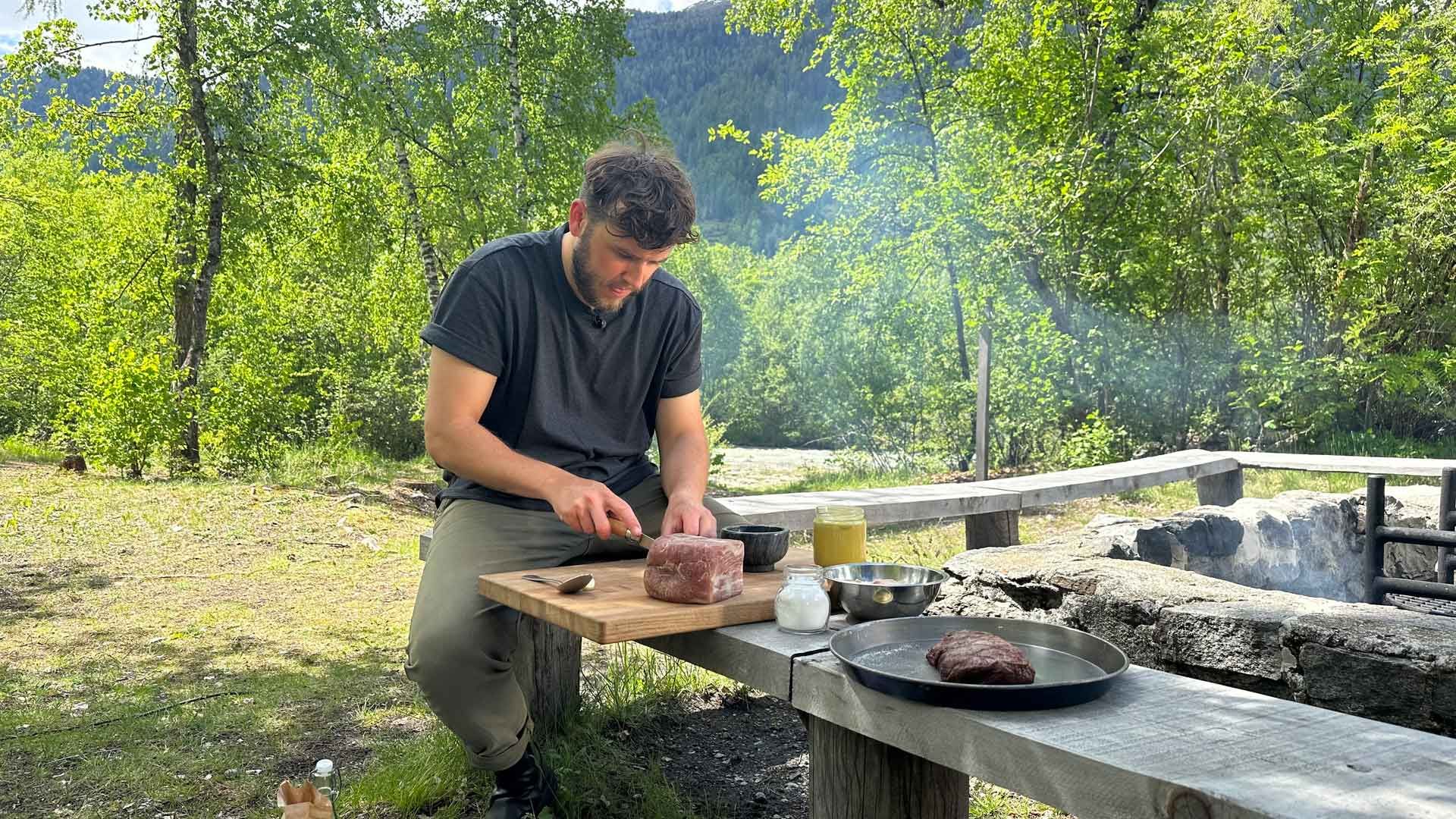 Hirschrücken im Roggenteig im Val Müstair