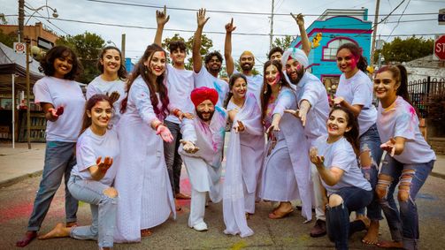 Bollywed - Farbenrausch & Hochzeitsglück Bollywed - Farbenrausch & Hochzeitsglück Folge 6: Ein Fest der Gefühle
