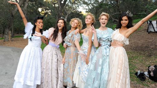 Germany's Next Topmodel Germany's Next Topmodel - by Heidi Klum Folge 13: Einzug ins Halbfinale