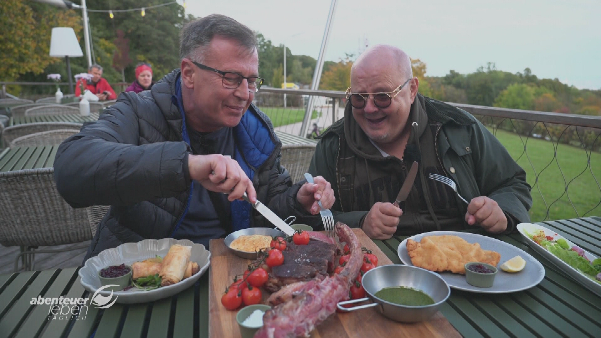 Imbisscheck Wien: Achim & Henry entdecken Klassiker und neue Trends