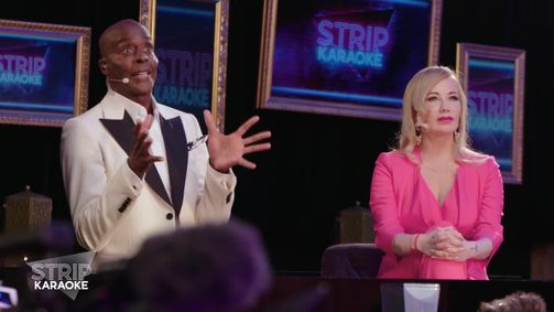 Strip Karaoke Strip Karaoke Folge 4: Staffel 1 Folge 4: Nackte Tatsachen für Karina Sarkissova