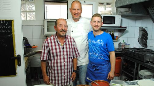 Rosins Restaurants - Ein Sternekoch räumt auf! Rosins Restaurants - Ein Sternekoch räumt auf! Folge 5: "Fellini" in Palma - Trauriger Lohn eines Lebens voll Arbeit