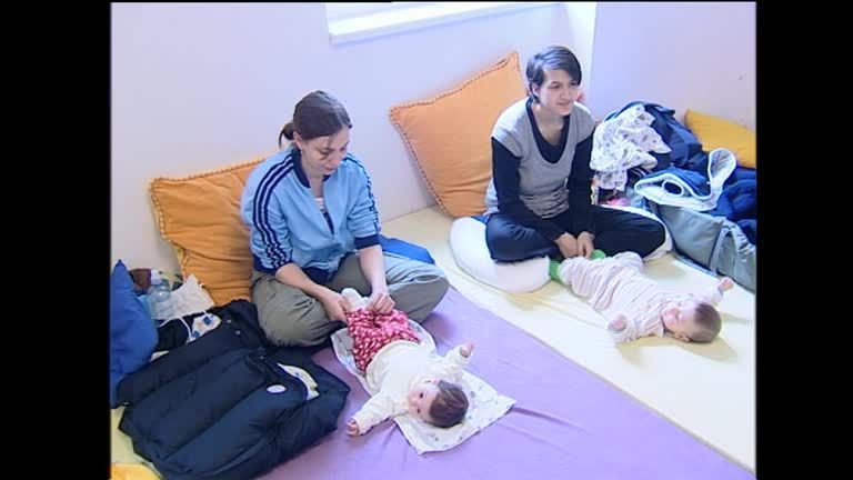 ATV Die Reportage - Junge Mütter 