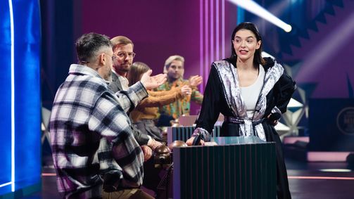 Wer stiehlt mir die Show? Wer stiehlt mir die Show? Folge 2: Wer stiehlt Helena die Show?