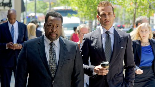 SUITS SUITS 08 Folge 10: Geschäftsführender Partner