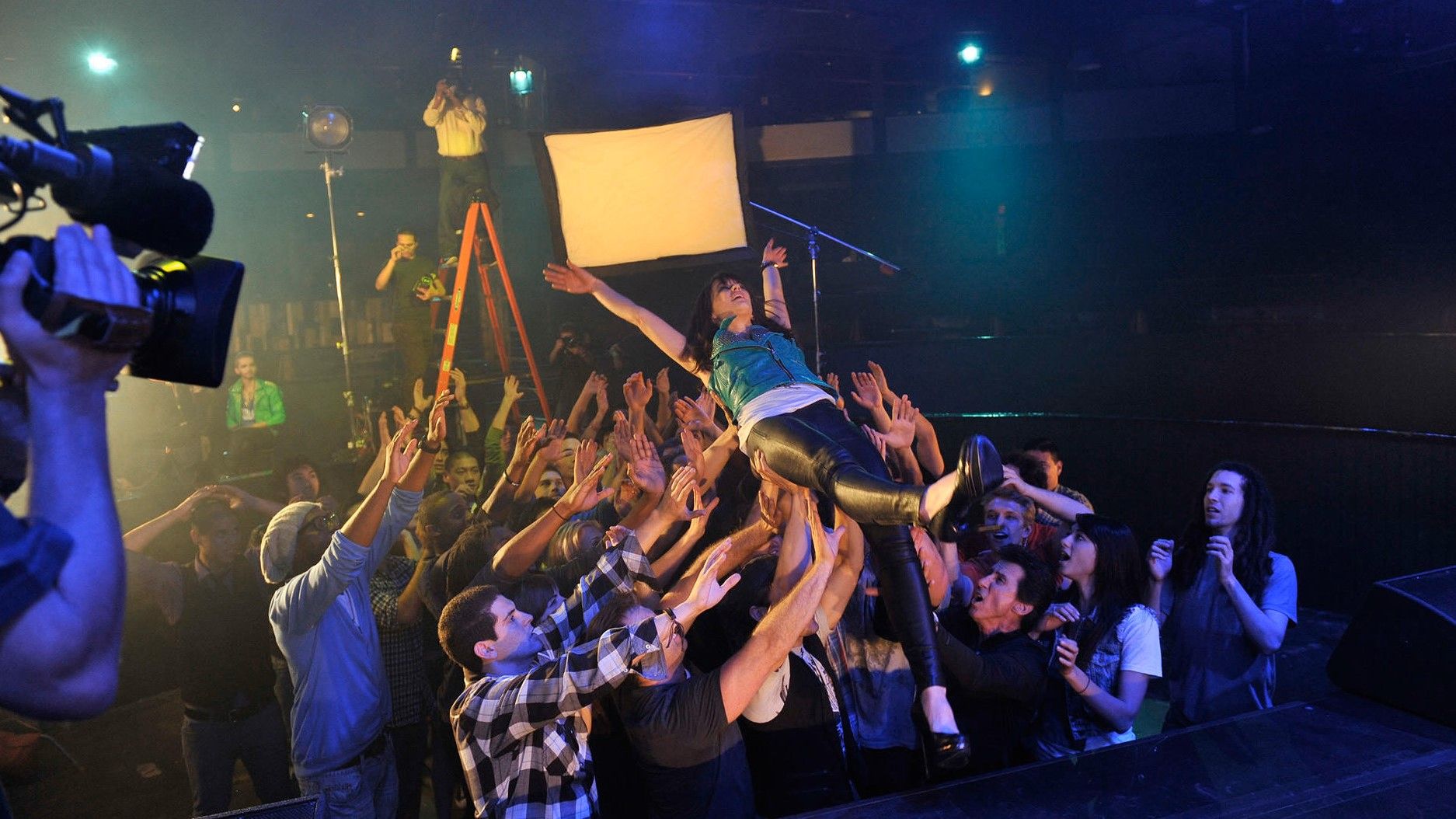 Stage Diving