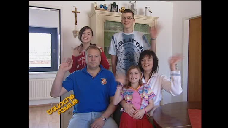 Tausche Familie - Staffel 14 Folge 6 - Rehrl/Pillau vs. Stütz-Fellner