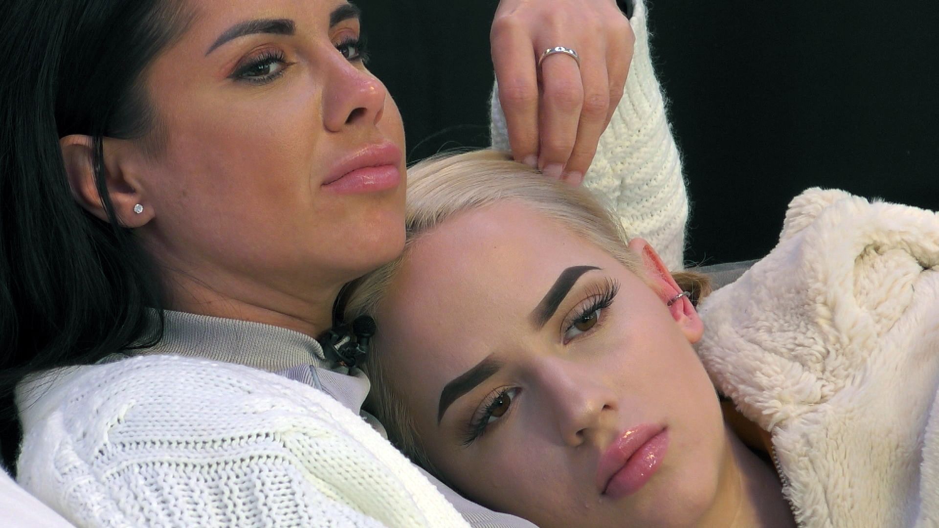 Spaltung im Glashaus