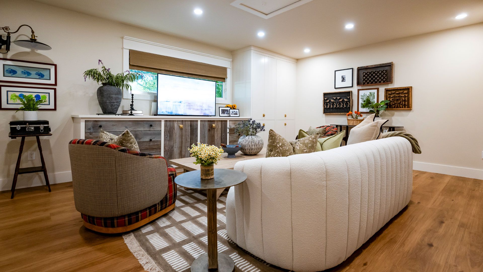 Jennifer Jason Leigh