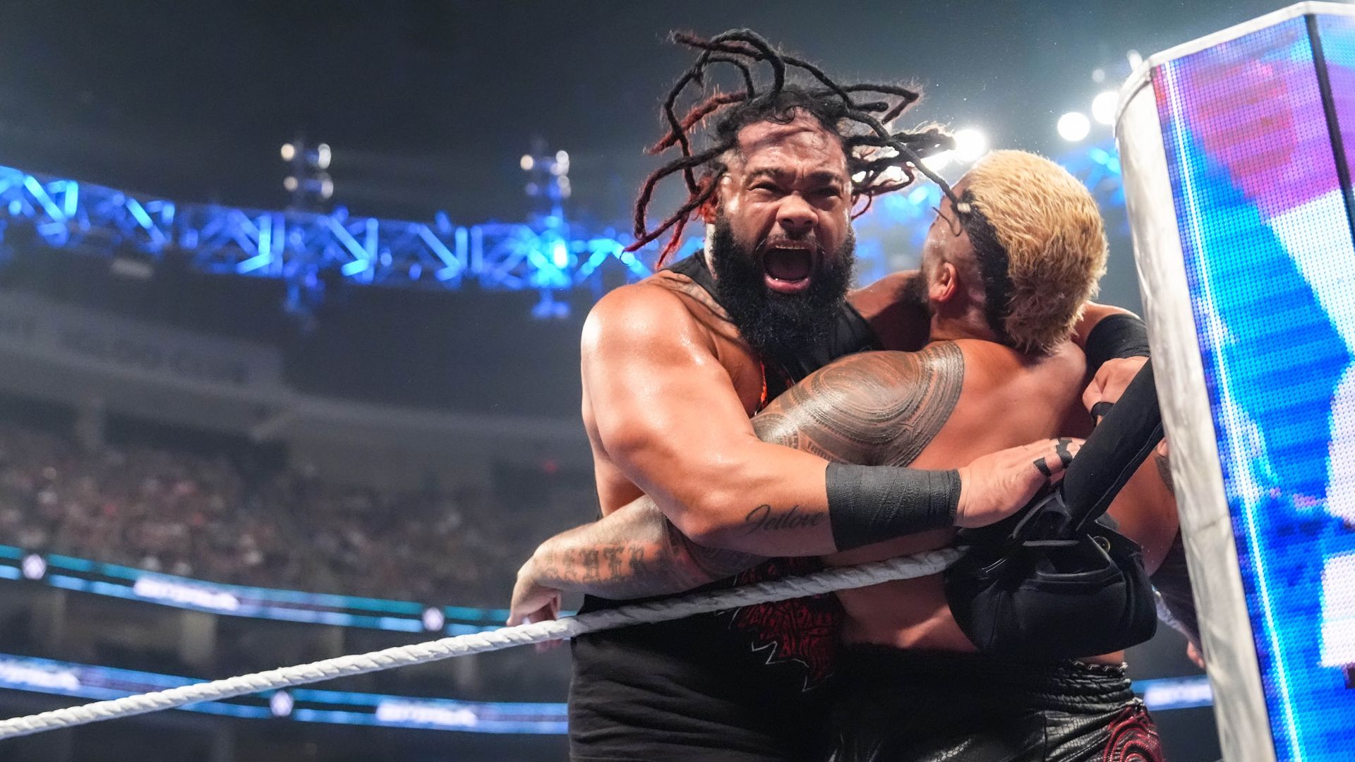 Solo Sikoa und JC Mateo treffen auf Jacob Fatu und Jimmy Uso