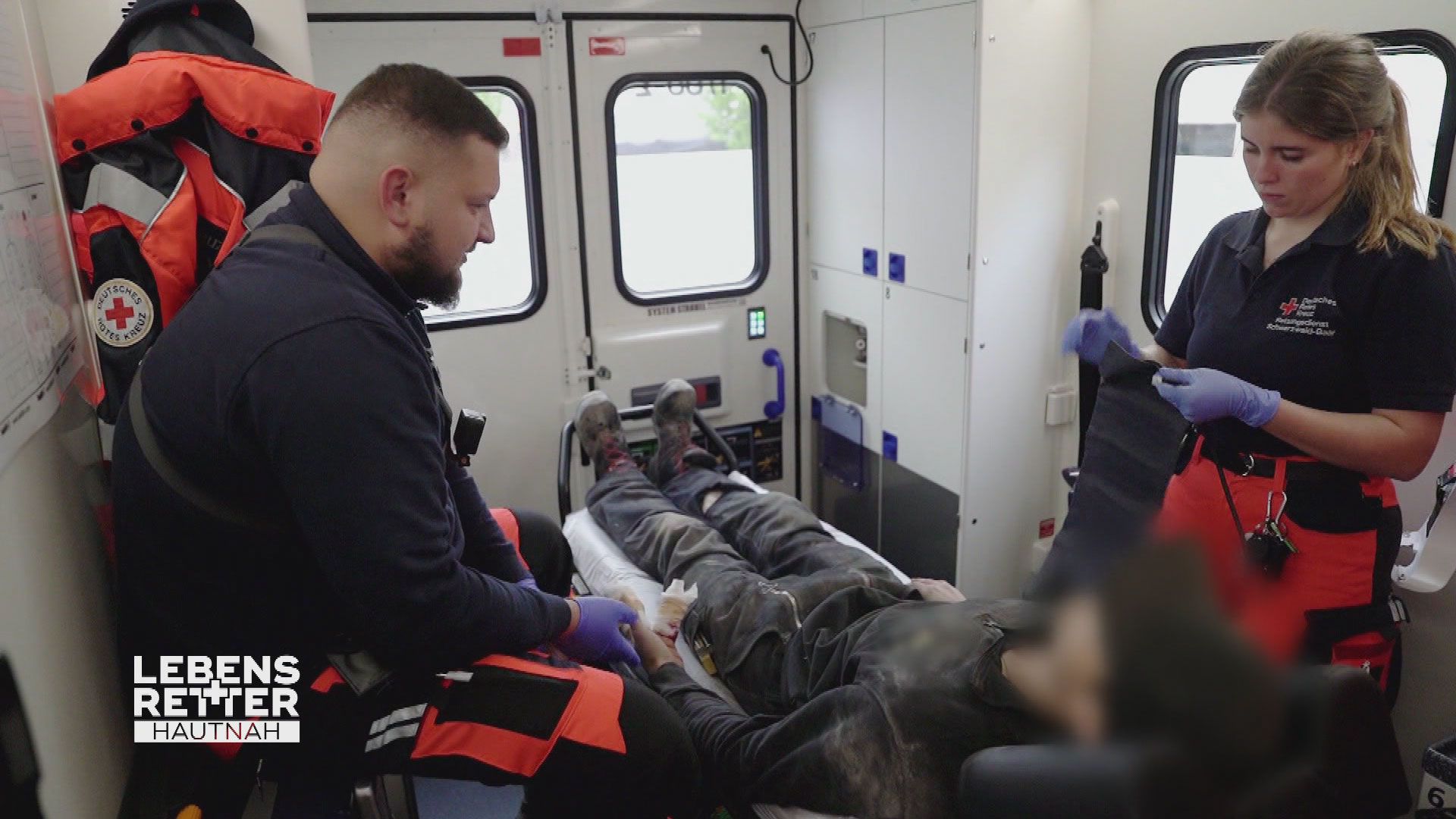 Einsatzgebiet Villingen: Unfall beim Sägen auf einer Baustelle