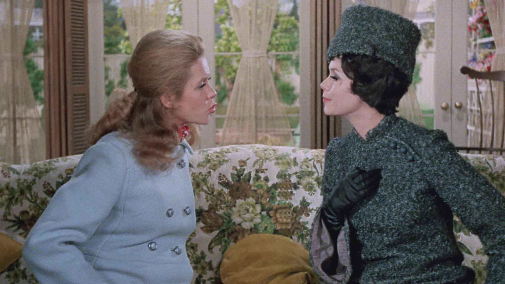 Mrs. Stephens, wo sind Sie?