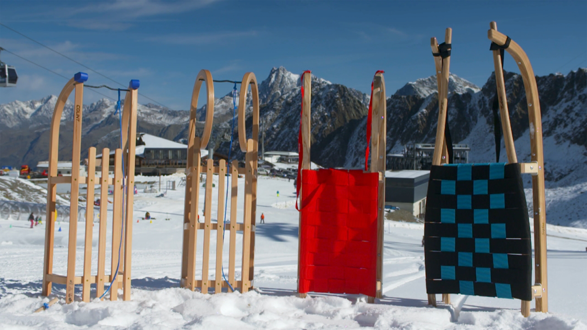 Abenteuer Leben täglich - Thema u. a.: Handmade Holzschlitten