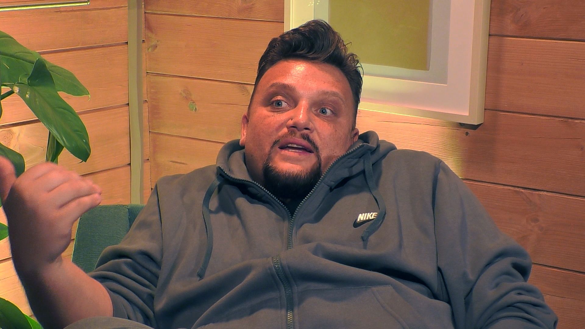 Die Nerven liegen blank und Menowin schmeißt hin 