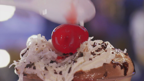 Crazy Food USA - Wir frittieren (fast) alles! Crazy Food USA - Wir frittieren (fast) alles! Folge 3: Schwarzwälder Kirsch-Limo