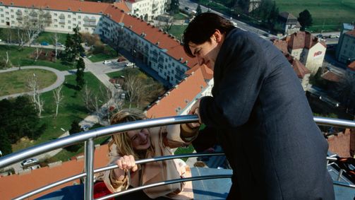 Kommissar Rex Staffel 4 Folge 2: Tod eines Schülers