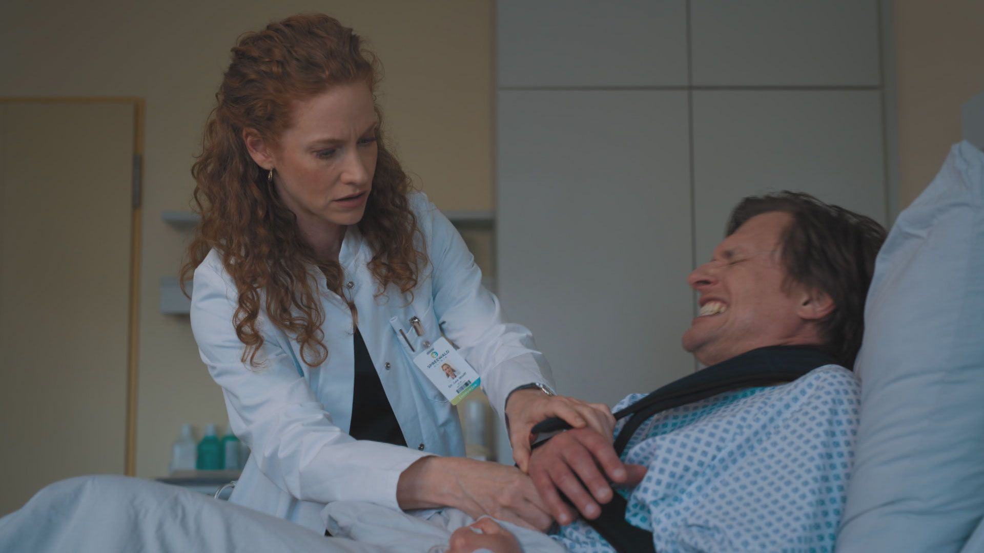 Die Spreewaldklinik Staffel 1 Folge 4: Alles auf eine Karte