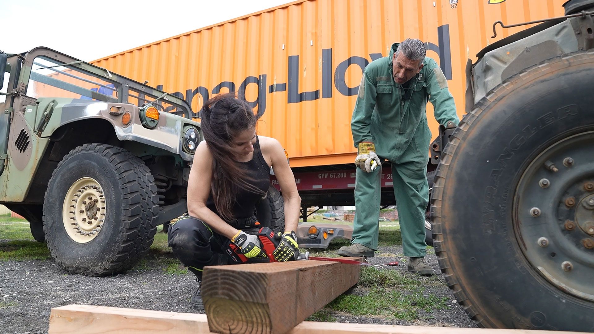 Von Hawaii in den Westerwald: Michael Manousakis und die Humvee-Operation