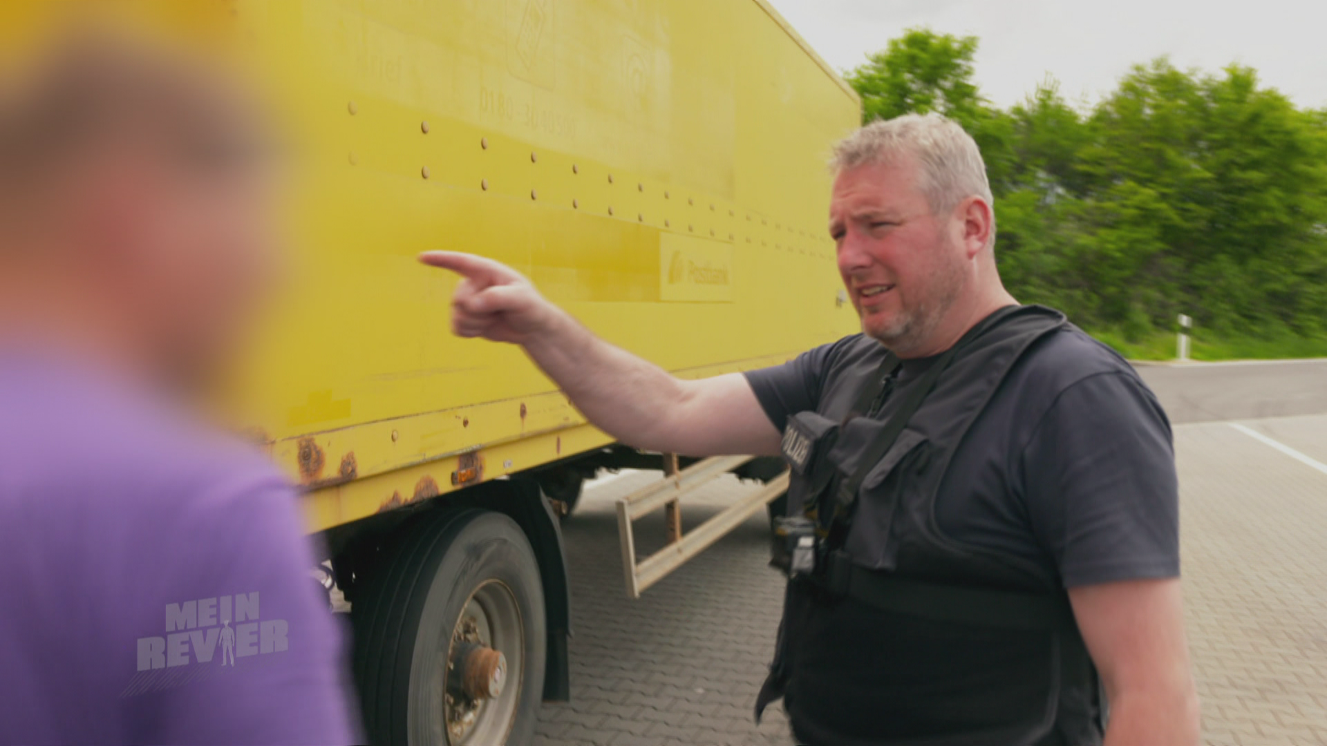 Auffälliger Lkw: Gestohlenes Fahrzeug an Bord?