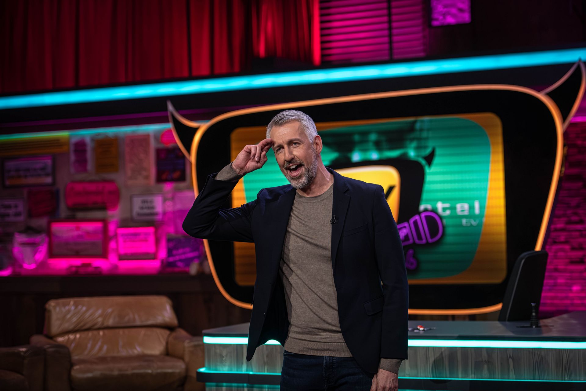 TV total Stand-up Club mit Bastian Bielendorfer, Maria Clara Groppler uvm.