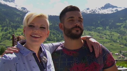 Die Promi Griller Die Promi Griller Folge 2: Melanie Müller vs. Koray Karaer