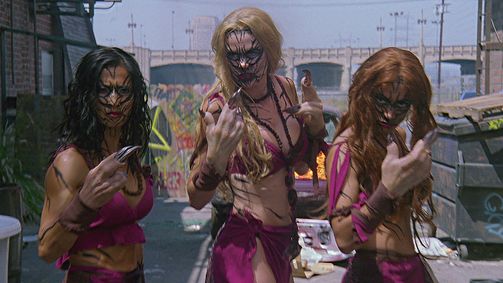Charmed - Zauberhafte Hexen Charmed - Zauberhafte Hexen Folge 3: Die drei Furien