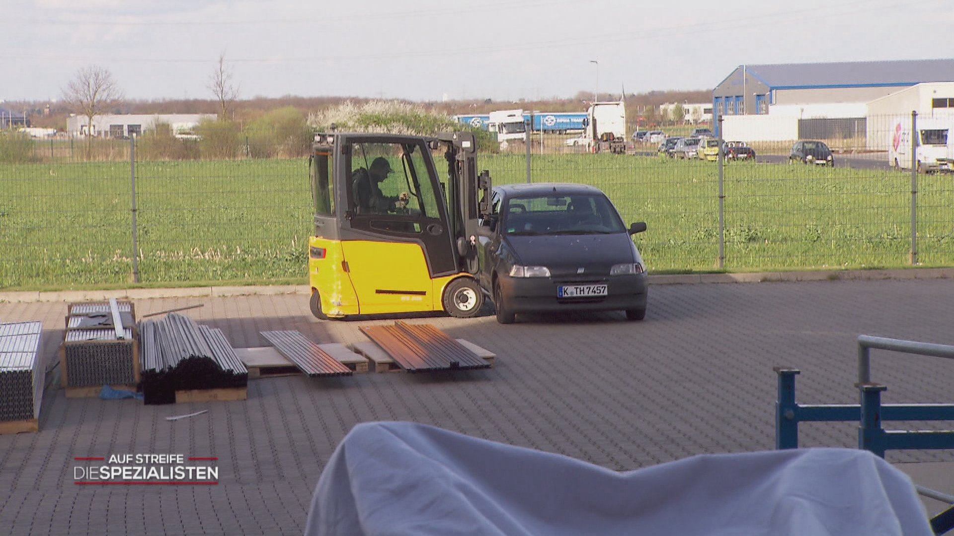 Staplerfahrer raus