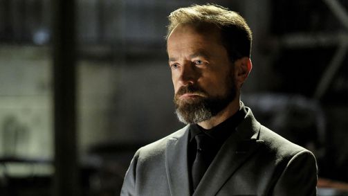 Arrow Arrow Folge 2: Von Gefahr zu Gefahr