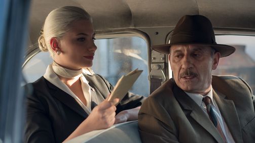 Velvet Velvet Folge 10: Nach Paris!