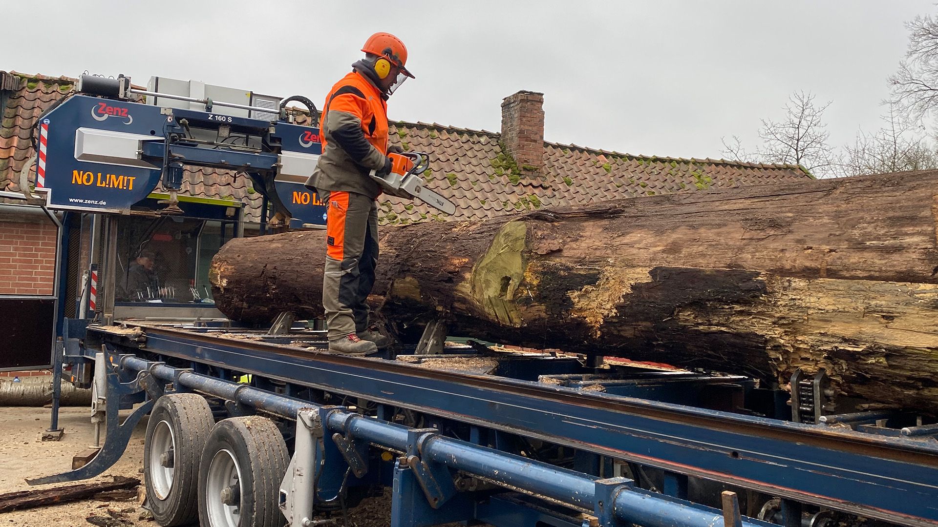 XXL-Säge -  Mobiles Sägewerk Jens Kettelhake