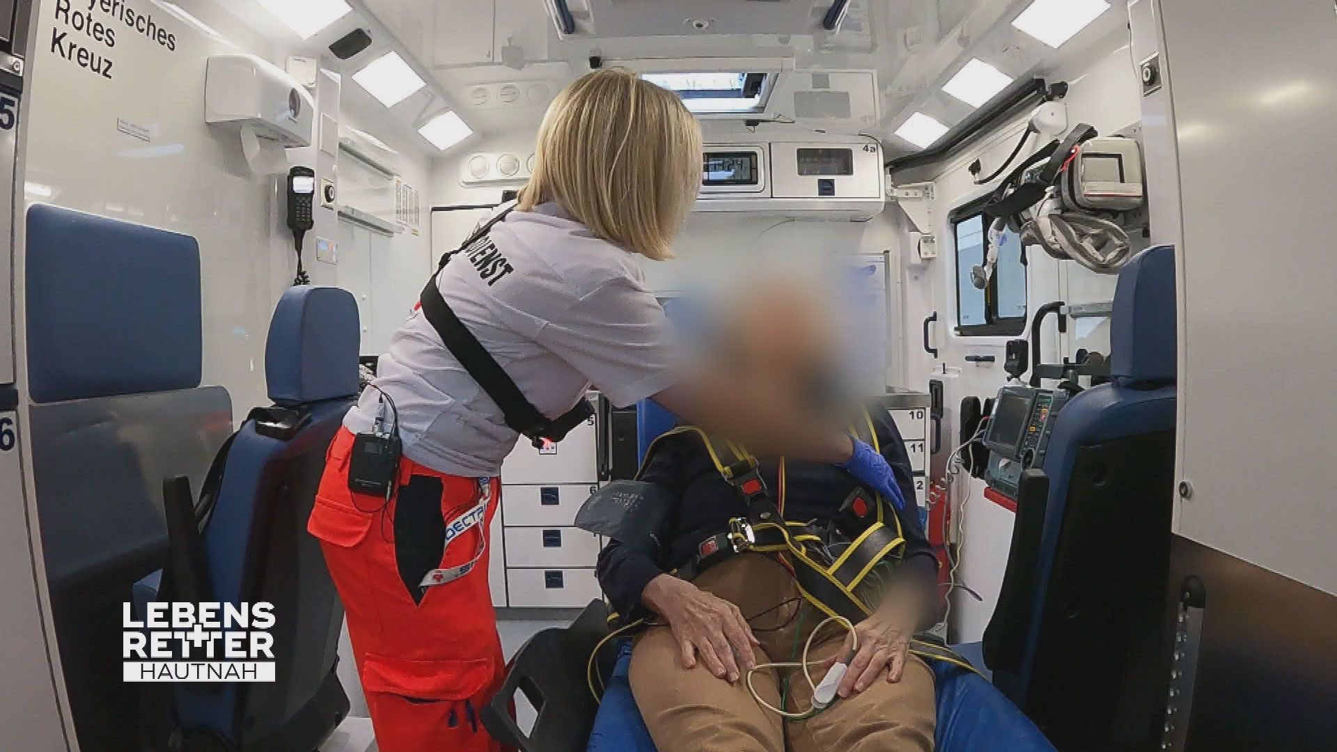 Einsatzgebiet Fürstenfeldbruck: Frau mit Nervenzusammenbruch im Nagelsalon