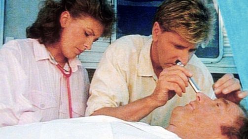 Die fliegenden Ärzte Die fliegenden Ärzte Folge 3: Geld ist nicht alles