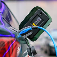 Regierung fördert E-Auto-Kauf