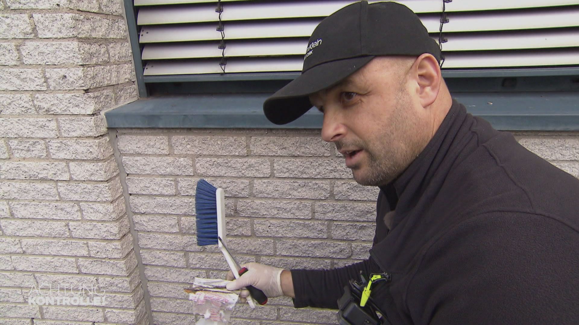 Mäusebefall im Restaurant – Schädlingsbekämpfer Solomon