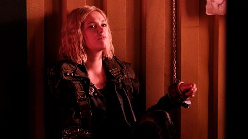 The 100 The 100 Folge 2: Wenn die rote Sonne aufgeht
