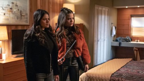 Charmed (Reboot 2018) Charmed Folge 9: Rat mal, wer zu Besuch kommt
