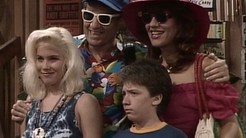 Eine schrecklich nette Familie Eine schrecklich nette Familie Folge 1: Die Urlaubermörder (1)