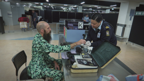 Border Patrol New Zealand - Einsatz an der Grenze Border Patrol New Zealand - Einsatz an der Grenze Folge 10: Hackeralarm!