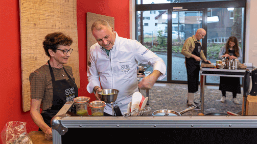 KitchenCase KitchenCase Folge 5: Kochen im Generationenhaus
