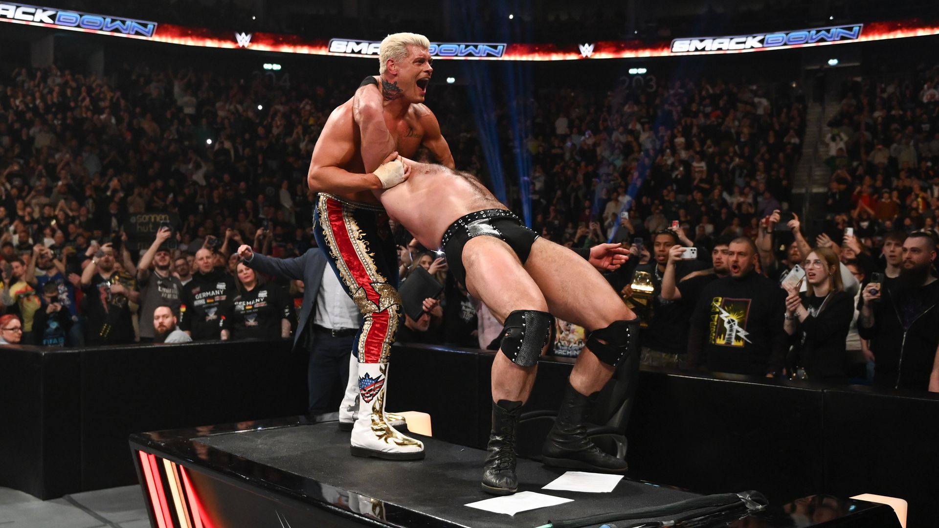 Cody Rhodes muss seinen Titel gegen Drew McIntyre verteidigen