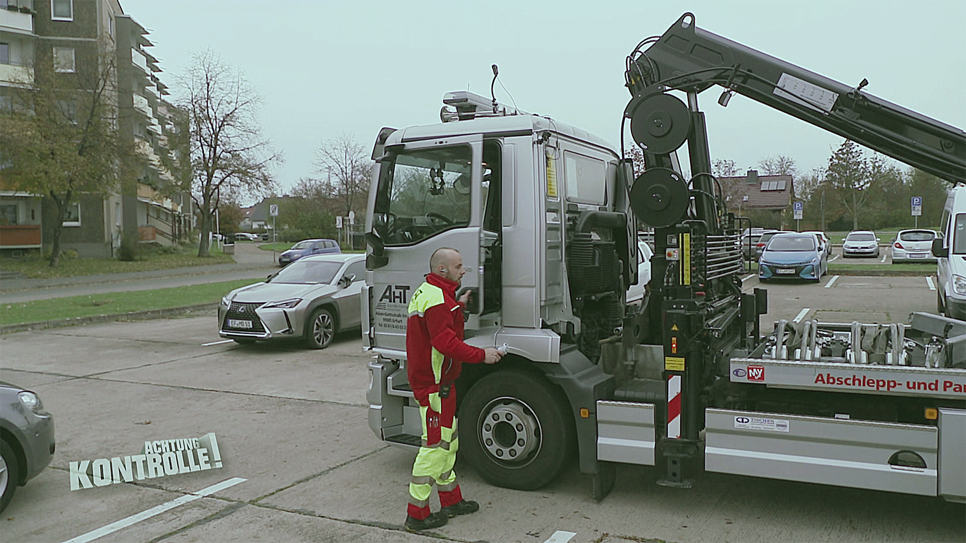 Falschparker blockieren Privatparkplatz: Abschlepper Erfurt