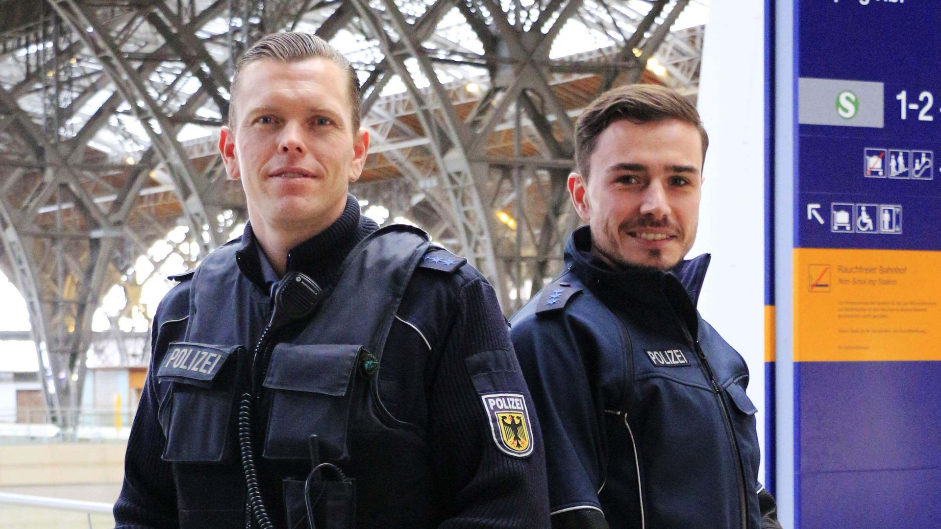 Thema u. a.: Schläge am Bahnsteig - Bundespolizei Hauptbahnhof Frankfurt