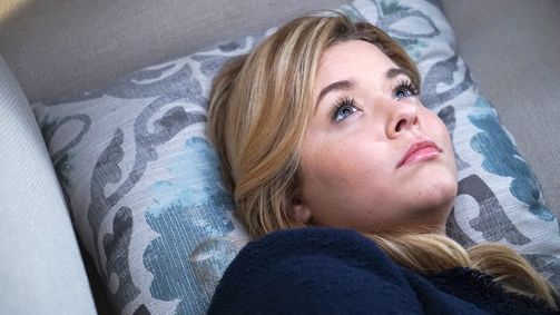 Pretty Little Liars Pretty Little Liars Folge 15: In den Augen liegt das Herz