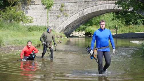 River Hunters - Schatzjäger unter Wasser River Hunters - Schatzjäger unter Wasser Folge 2: In den Gewässern von Nordwales