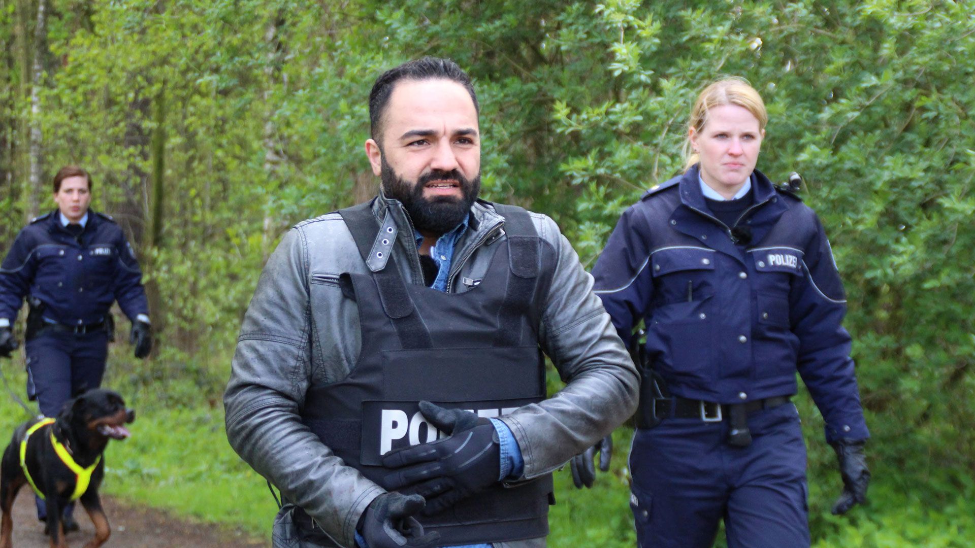 Brutal Abgedrängt