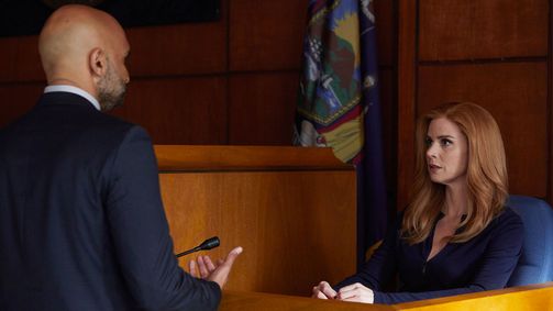 SUITS SUITS 07 Folge 10: Donna
