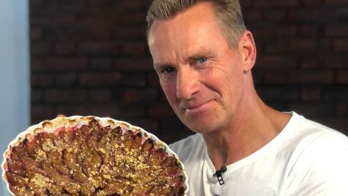 Promis backen privat Promis backen privat Folge 2: Das Lieblingsrezept von Jürgen Milski