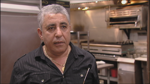 In Teufels Küche mit Gordon Ramsay (US) In Teufels Küche mit Gordon Ramsay Folge 9: Dicke Luft im Kebab-Haus