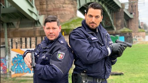 Richter und Sindera - Ein Team für harte Fälle Richter und Sindera - Ein Team für harte Fälle Folge 6: Brandgefährlich
