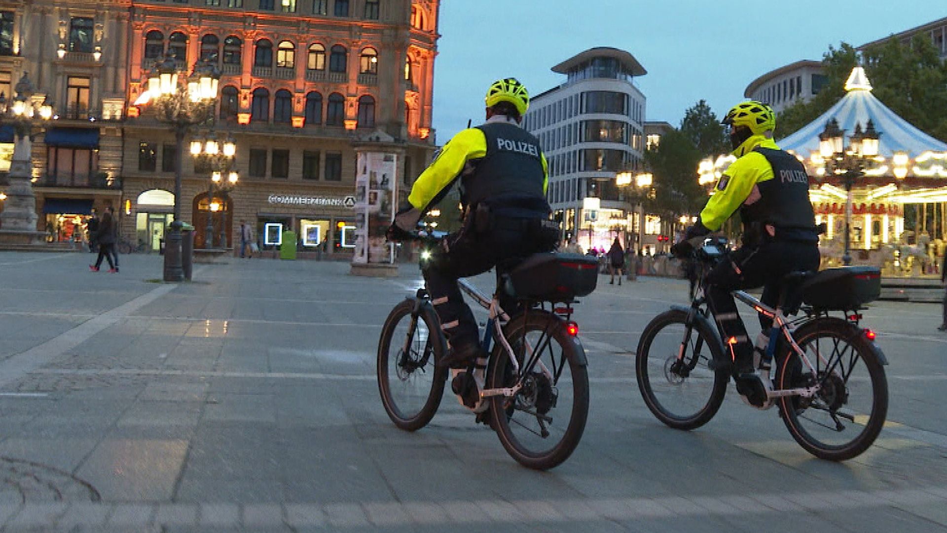 110 Fahrrad-Cops im Einsatz